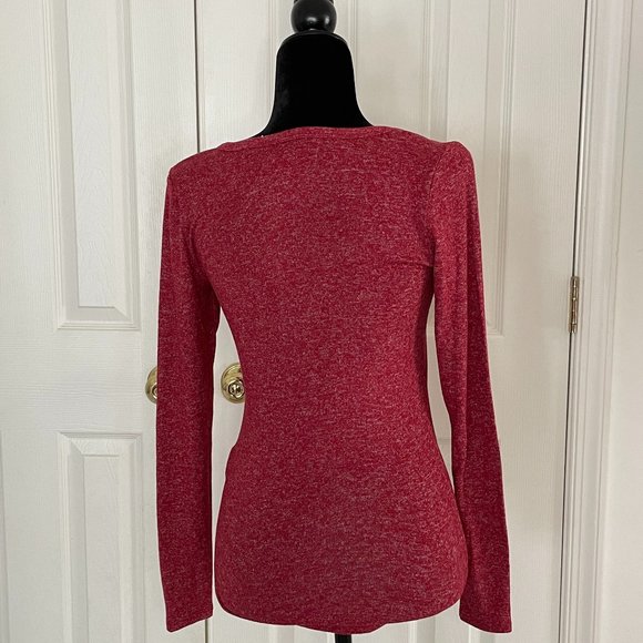 Abercrombie & Fitch V-neck Long Sleeve Shirt - Picture 4 of 11